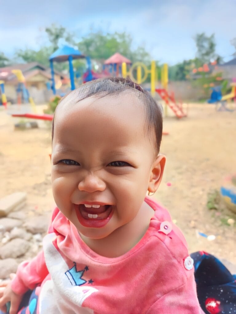 Gallery 1 Tahun Hania Syakira
